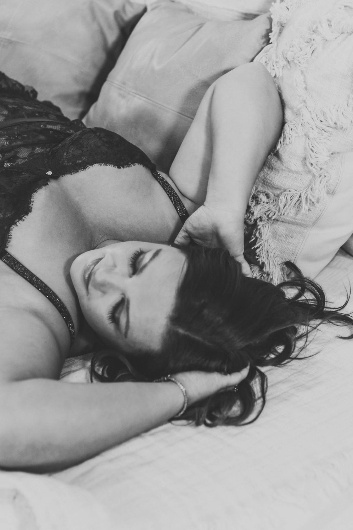 photo reveal and favorite images for wall art that makes you feel sexy with expert posing guidance and body positivity