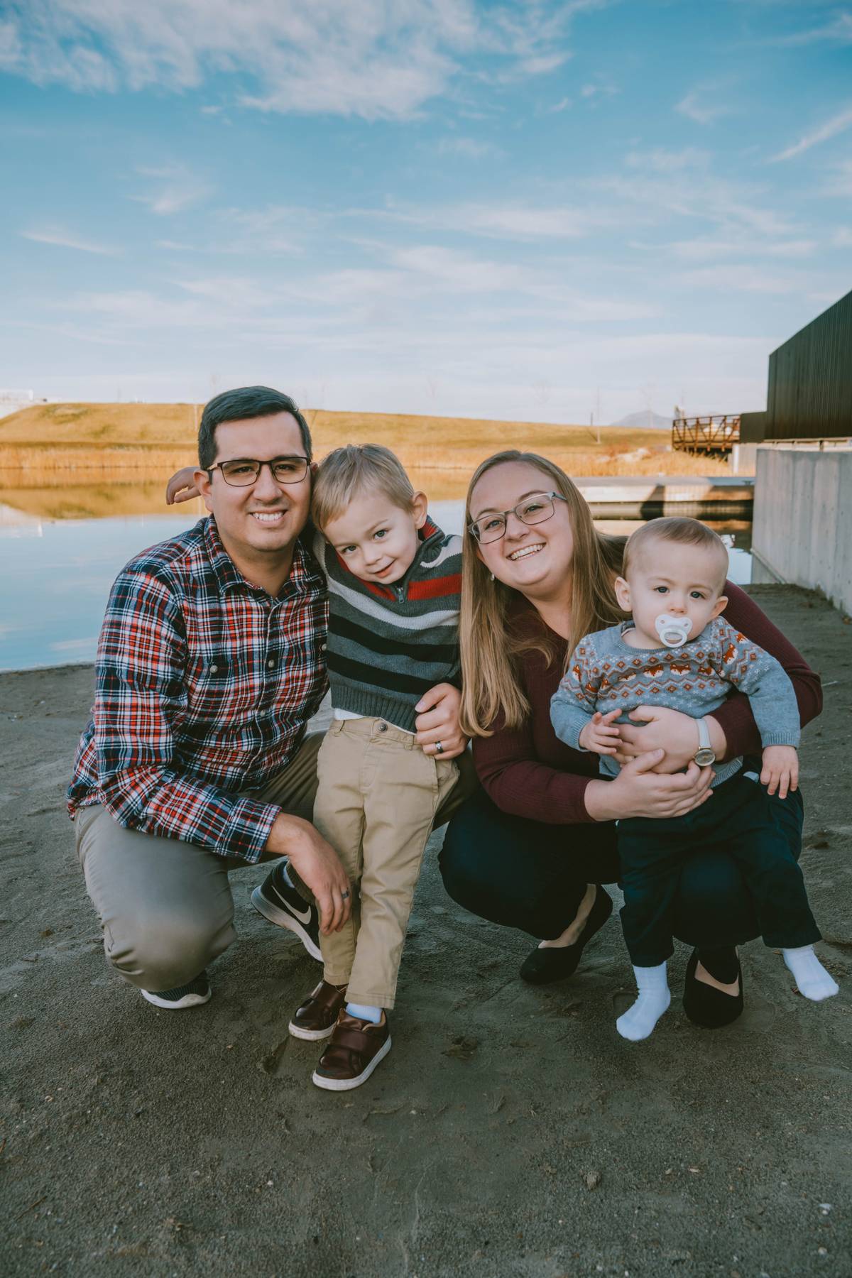 I always wait until everyone can feel comfortable starting the photoshoot