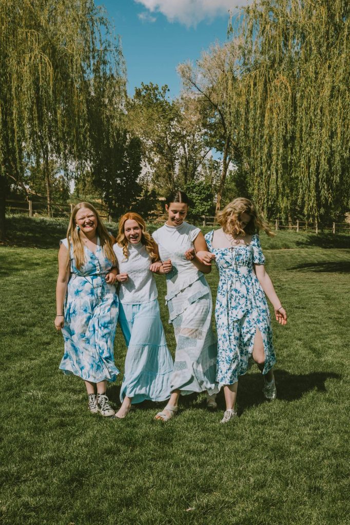 utah senior portraits graduating seniors book club