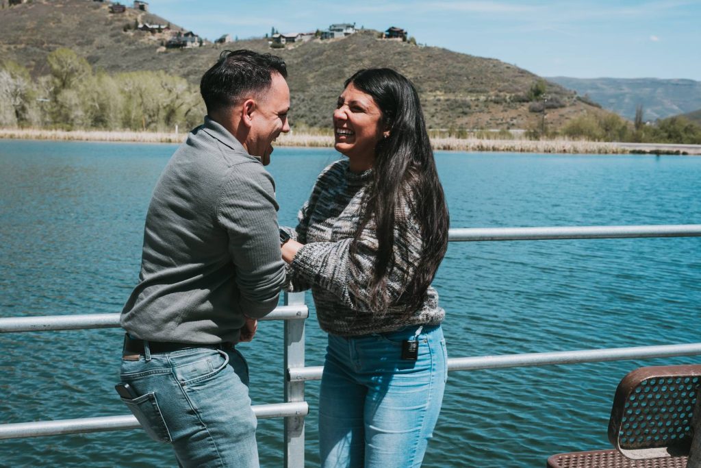 Utah family and couple photography in natural outdoor setting